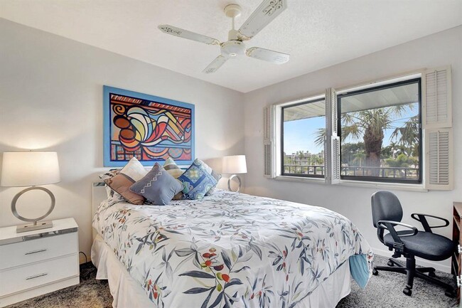 Photo - 4070 Tivoli Ct Unit 307