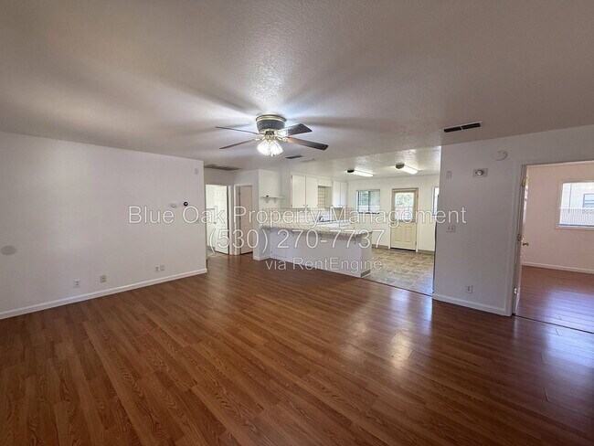 Photo - 1515 Hemlock St