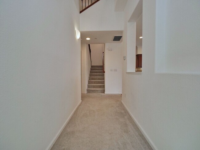 Photo - Gorgeous 4 Bed, 3.5 Bath in Brentwood