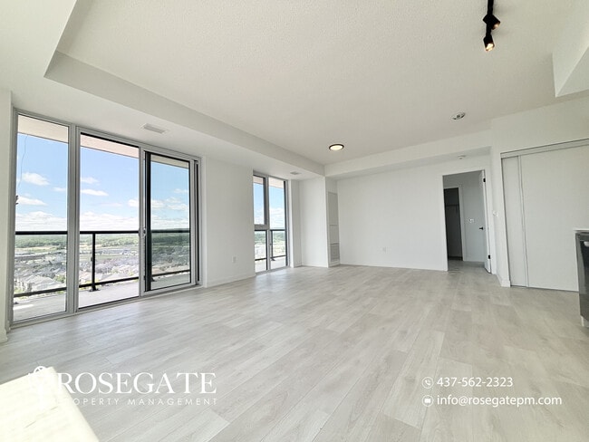 Photo - Pet-Friendly Corner 2-Bedroom Condo with Balcony, Parking & Internet Included – Burlington Unit 1403