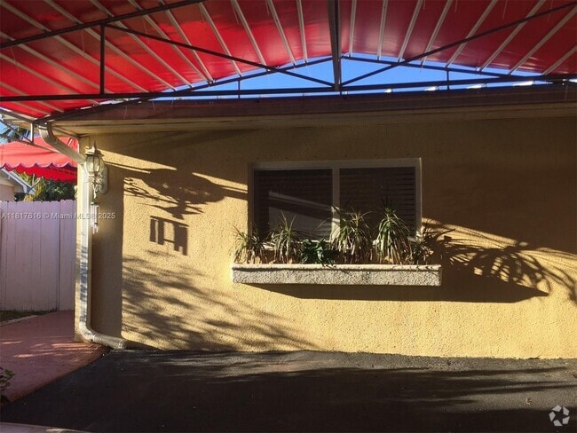 Building Photo - 14545 SW 73rd St Unit 0 Rental