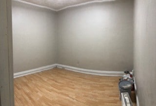 Photo - 80 N Main St Unidad 2