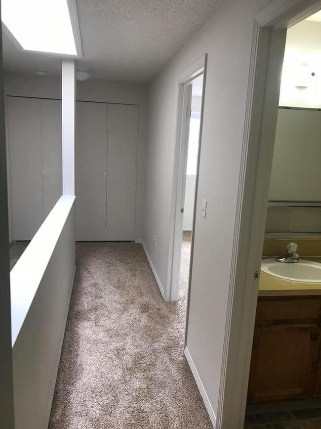 Photo - 3681 Casteel St