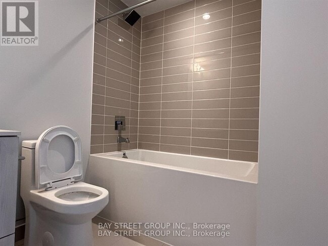 Photo - 181 Dundas St E Unit 1705