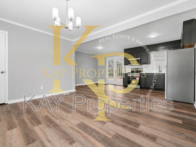 Photo - 6010 Muscat Rd