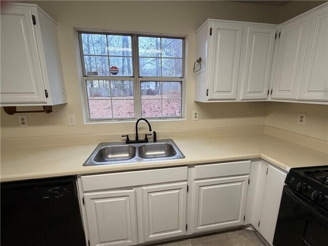 Photo - 1040 Hampton Hill Ct