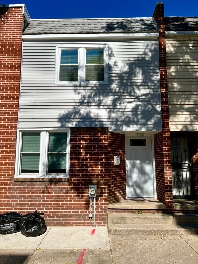3Bedroom Townhome close to Templ... House Rental in