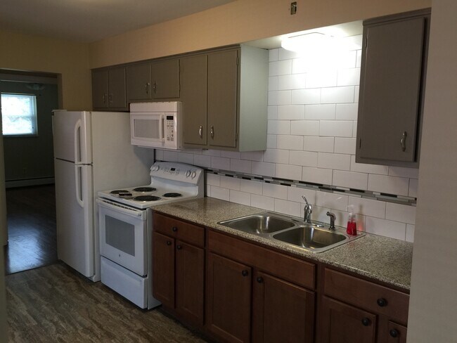 1924 Sutton Ave Unit 4