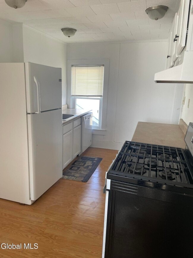 Photo - 31 Crandall St Unit 2