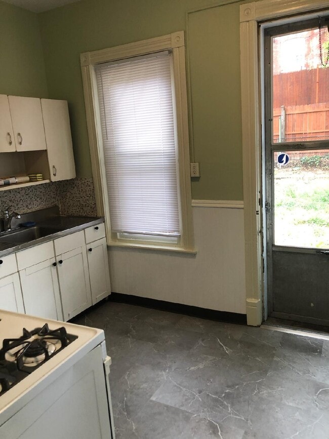 Photo - 444 Pawnee St Unit First Floor - Large 1BR