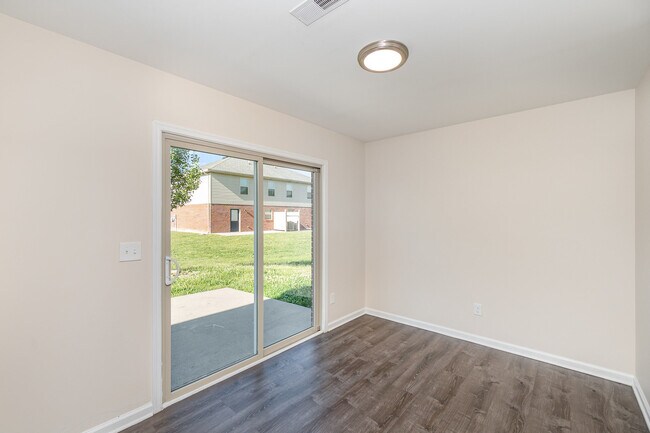 Howell Management Florence Townhomes
