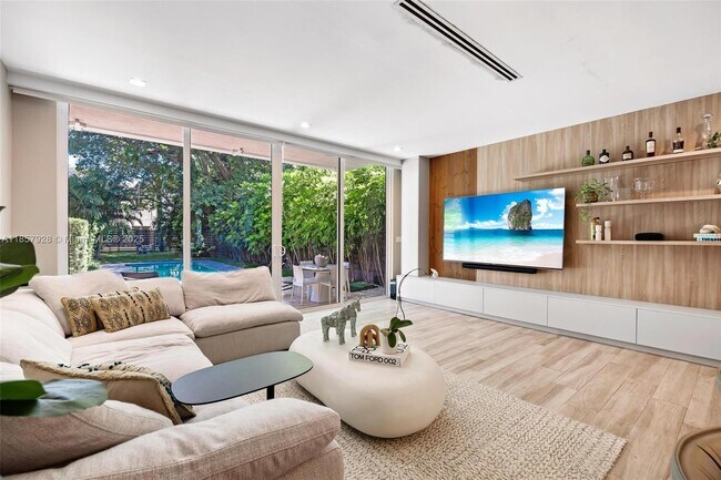 Photo - 3448 Day Ave