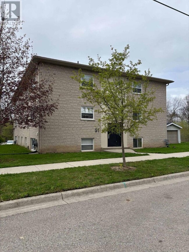 Photo - 51 Chesterfield Ave Unit 10