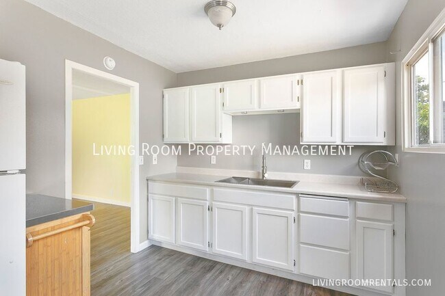 Photo - 4819 NE 86th-