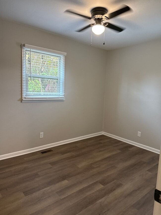 Photo - Charming Single-Level 3 Bedroom Home with Backyard and Pet-Friendly Living