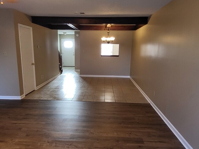 Photo - 1285 Banks Mill Rd SE