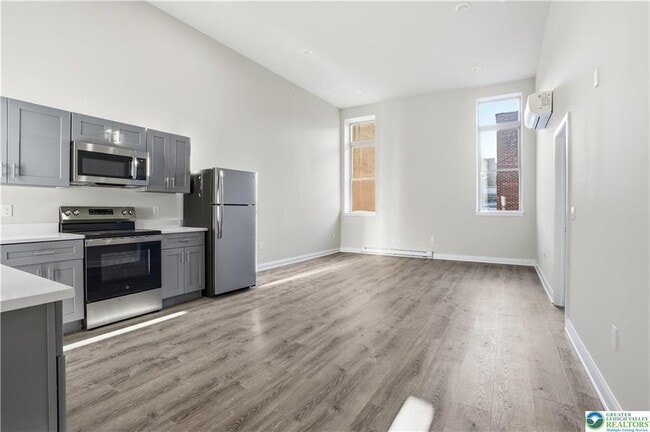 Photo - 109 S Centre St Unit 6