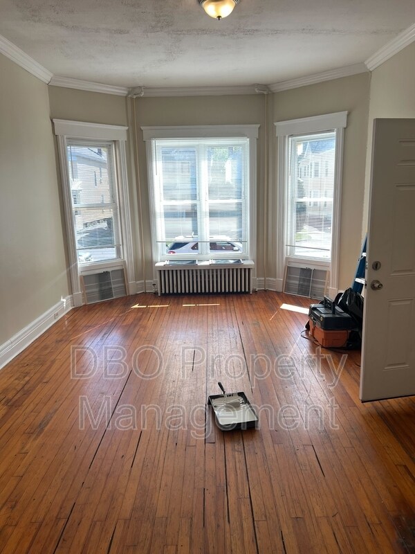 Photo - 273 Western Ave