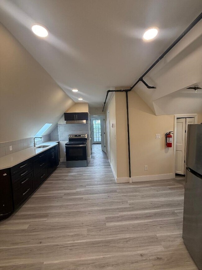 Photo - 817 15th St Unit 3