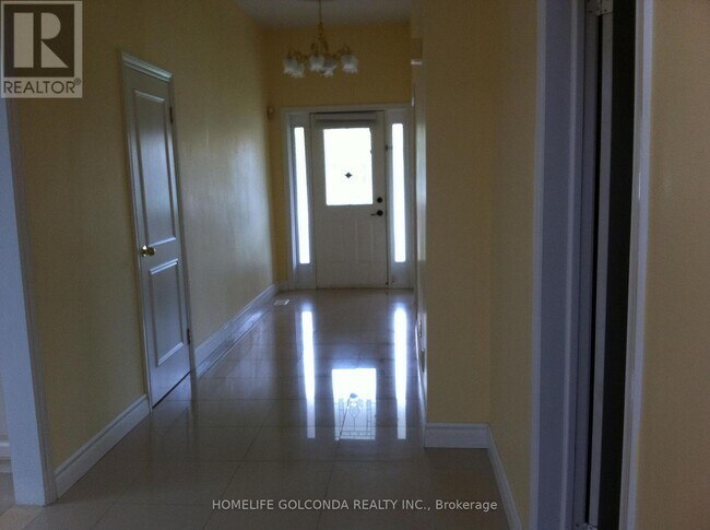 Photo - 853 Huntingwood Dr