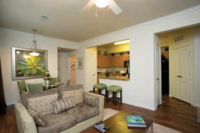 Photo - 10701 S I-35 Frontage Rd Unit d1