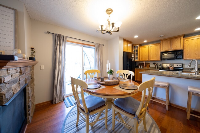 Photo - 10803 Kingsfield Ln