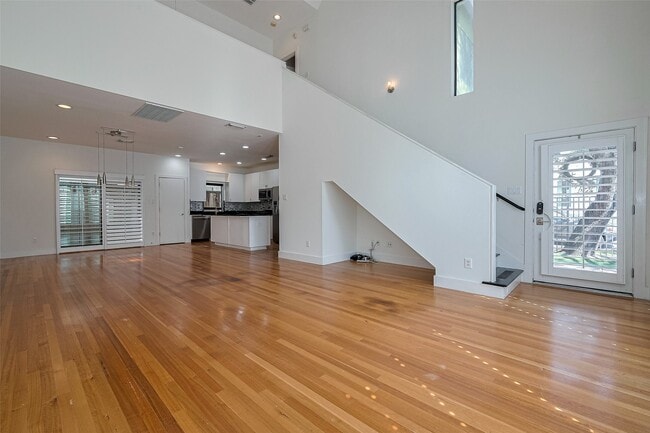 Photo - 4331 Eigel St
