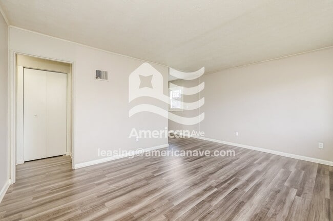 Photo - 1818 Springmont Ave