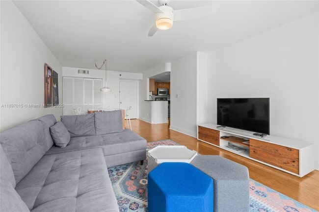 Photo - 770 Claughton Island Dr Unit 1010