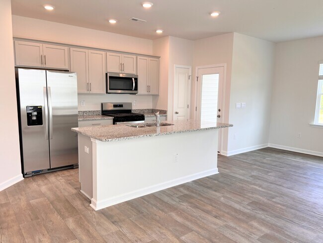 Photo - 459 David Hl Dr