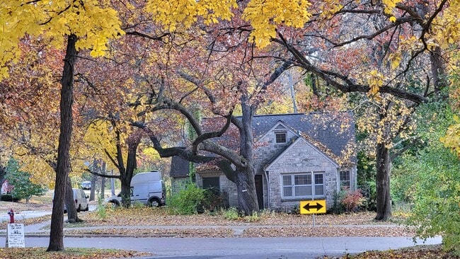 Exterior - 4101 Hillcrest Dr