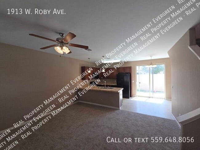 Photo - 1913 W Roby Ave