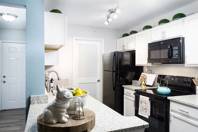 Grandview Summit Apartments