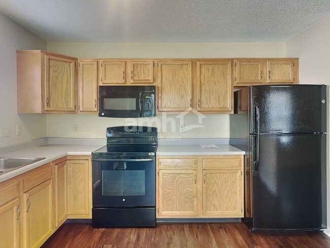 Photo - 442 E Pine Ridge Dr