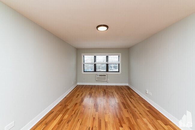 Building Photo - 696 Elm Pl Unit 105 Rental