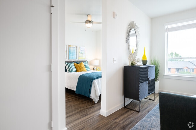 S1 - Studio, 1BA - 572SF