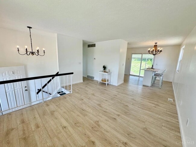 Photo - 10161 Pottinger Rd