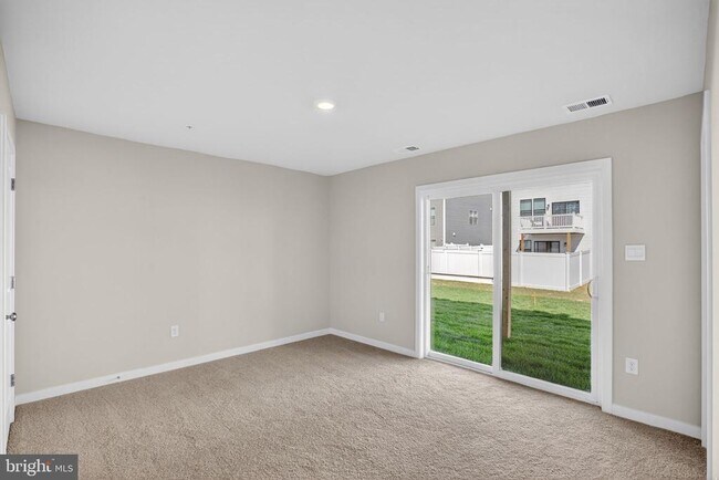 Photo - 436 Whirl Ln