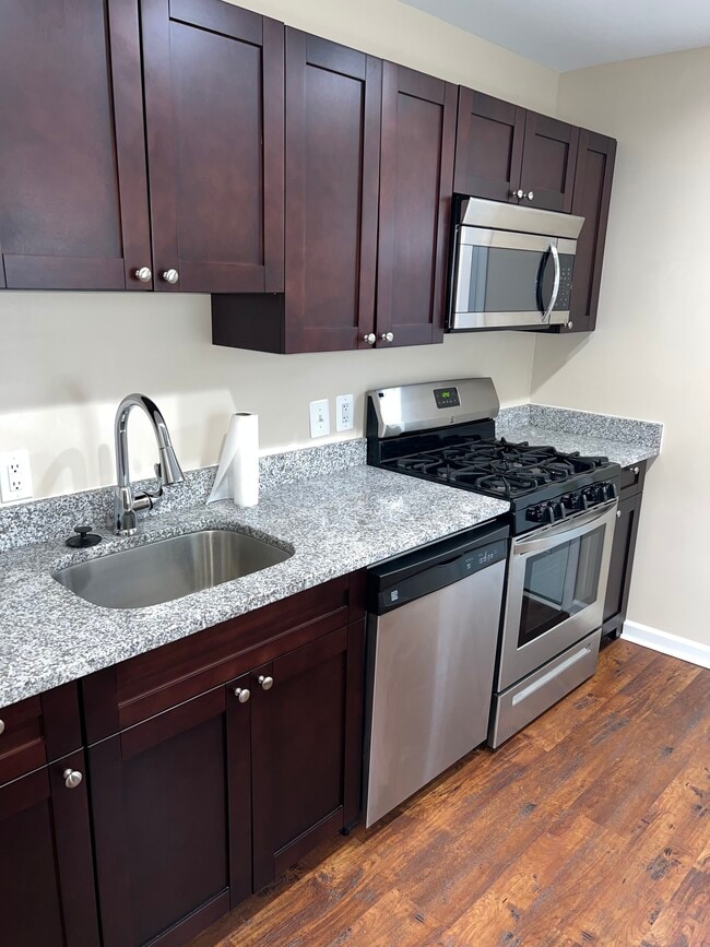 Photo - 3802 Thornwood Rd