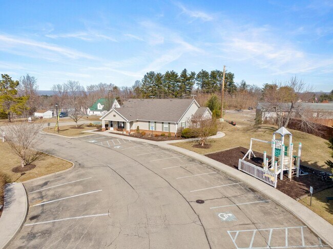 Photo - Ridgewood Place Family