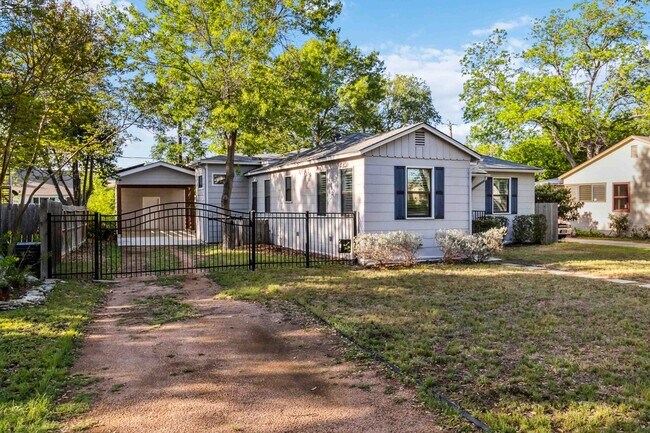 Photo - 124 Harmon Dr