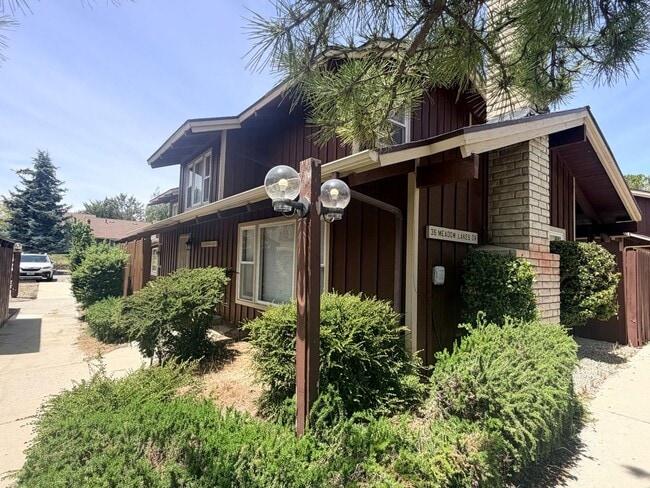 Building Photo - 3 Bed, 2 Bath Condo in Bear Valley READY NOW!
