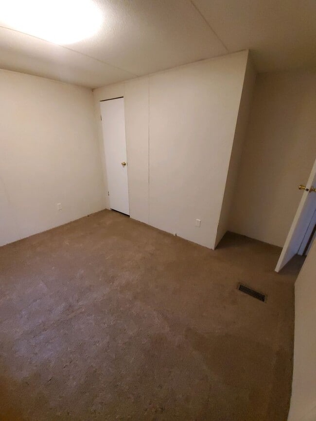 Photo - 3 Bedroom 2 Bath Doublewide