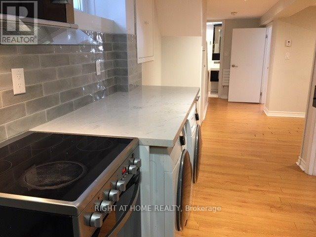 Photo - 172 Davisville Ave Unit B