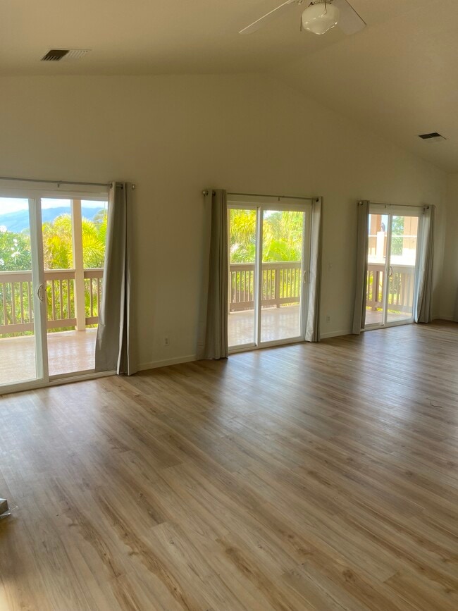 Photo - 131 Kahana Makai Rd