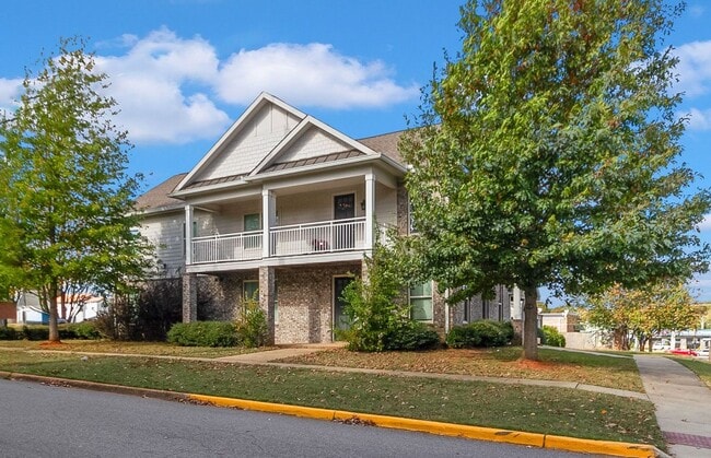 Photo - Spacious 3 Bedroom 3.5 Baths Available for Fall 2026! Schedule your Showing and Apply Today!