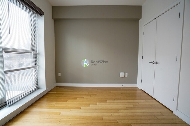 Photo - 1085 Boylston St Unit 101