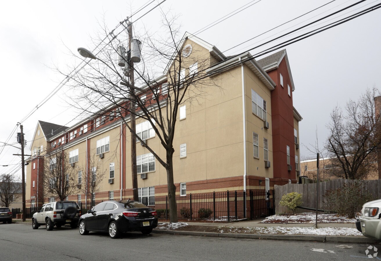 Photo - Valley View Apartments