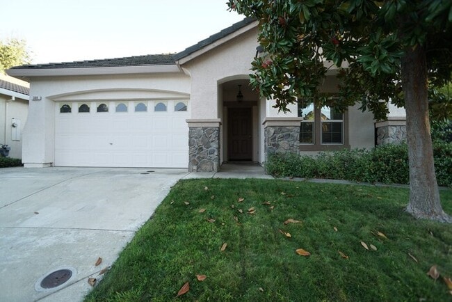 Photo - Charming 3 Bedroom Home for Rent in Crocker Ranch Roseville!