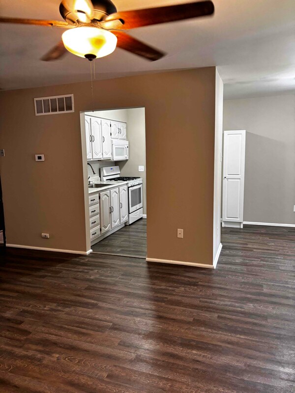 Photo - 3738 Dixie Dr